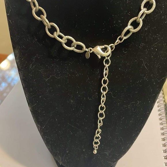 PREMIER DESIGN NECKLACE - Picture 4 of 4